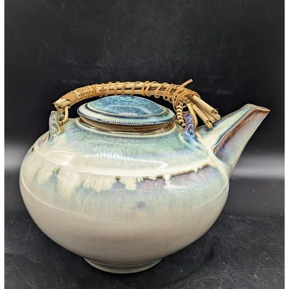 Bill Campbell Art Pottery Tea Pot Bamboo Handle 6‎ cup Blues Beige Unsigned
